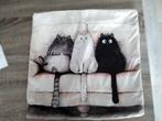 Kussenhoesjes kat / poes 40 x 40 cm 4 stuks, Huis en Inrichting, Woonaccessoires | Kussens, Ophalen of Verzenden, Zo goed als nieuw