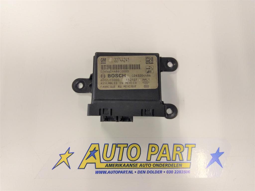 Chevrolet Avalanche achteruitrij module 2010-2013, Gebruikt, Info@gm.com, Ophalen of Verzenden, Chevrolet