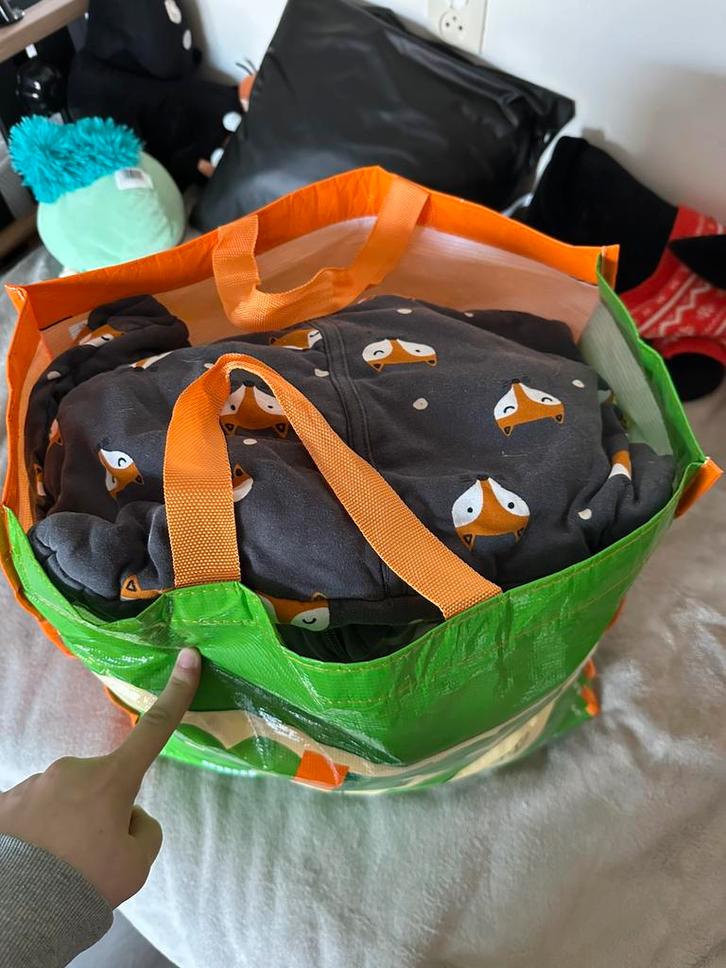 Goed gevulde bigshopper met jongenskleding, Kinderen en Baby's, Kinderkleding | Kinder-kledingpakketten, Gebruikt, Maat 98, Verzenden