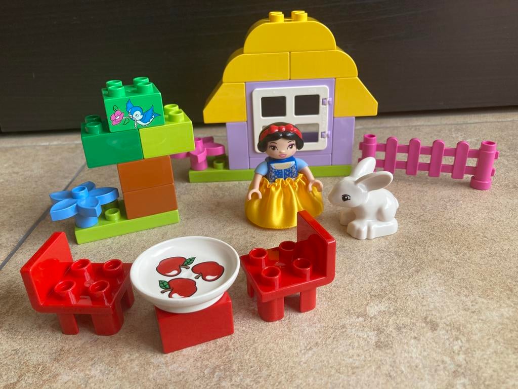 LEGO Duplo Sneeuwwitjes Huisje 6152, Ophalen of Verzenden, Zo goed als nieuw, Complete set, Compleet