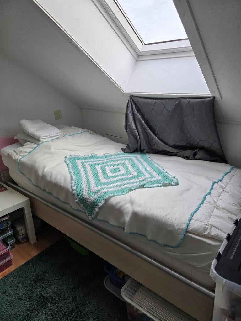 Eenpersoonsbed met lattenbodem, Ophalen, Eenpersoons, Hout, 90 cm