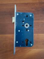 Nemef dag en nacht sloten 2 stuks, Ophalen of Verzenden, Gebruikt, IJzer, Slot