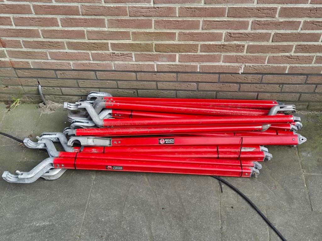 Altrex valbeveiliging beugels/stangen (17 stuks), Ophalen, Gebruikt, Overige typen, Minder dan 2 meter