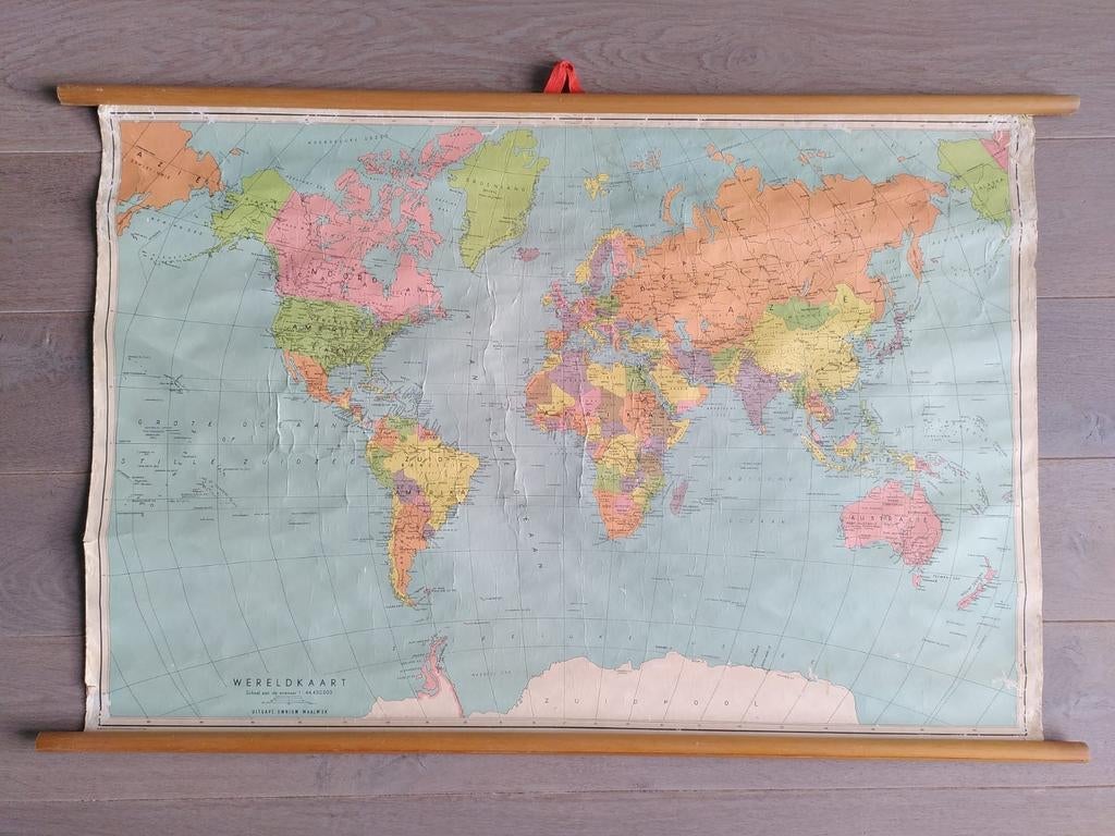 Vintage schoolplaat wereldkaart. WD-18., Antiek en Kunst, Kunst | Schilderijen | Abstract, Ophalen of Verzenden
