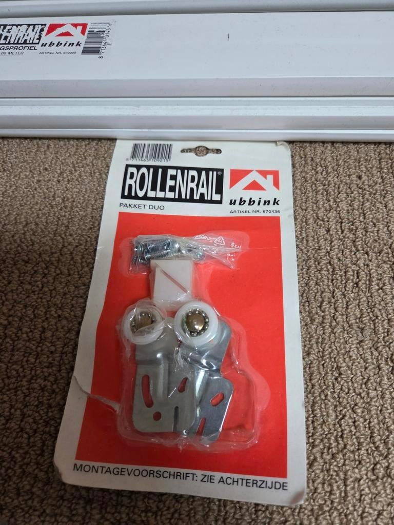 Rollenrail schuifdeurwieltjes - Zo goed als nieuw, Kunststof, Overige typen, Ophalen of Verzenden, Zo goed als nieuw