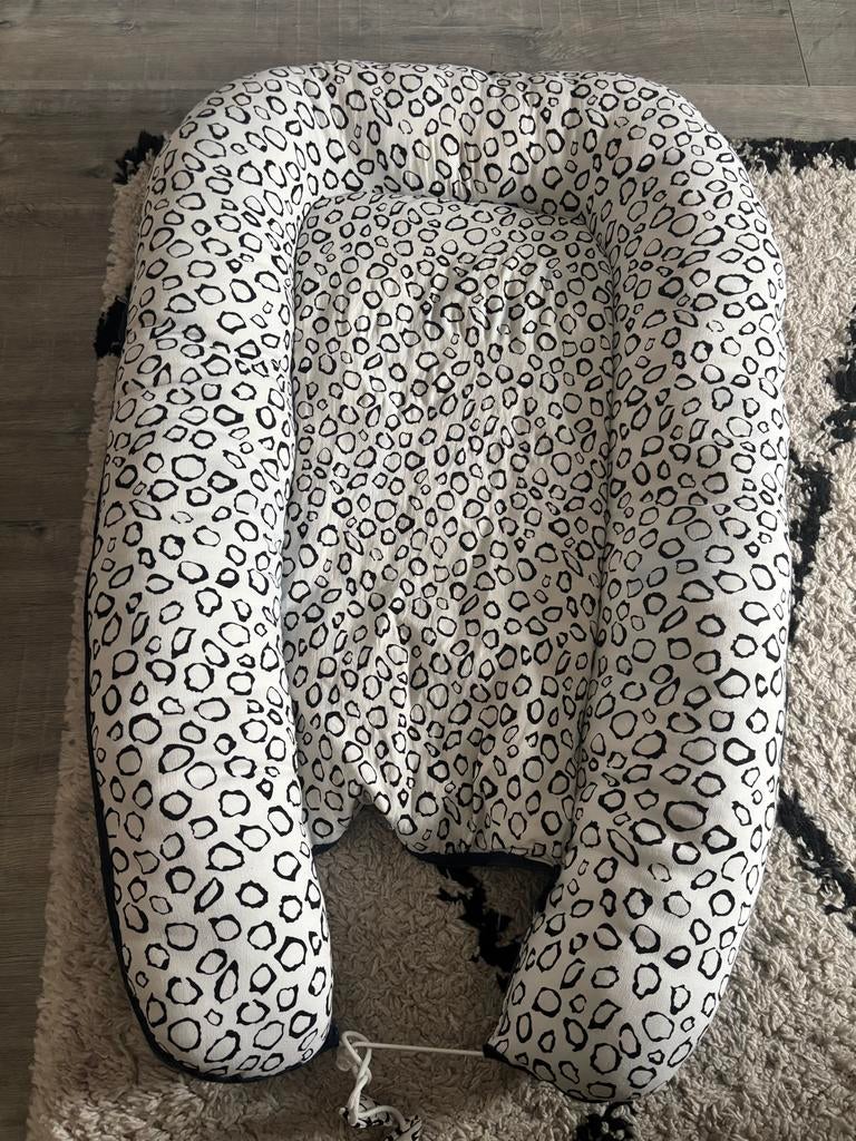 Babynestje met leuke print, Kinderen en Baby's, Babywiegjes en Ledikanten, Ophalen of Verzenden, Zo goed als nieuw, Overige typen