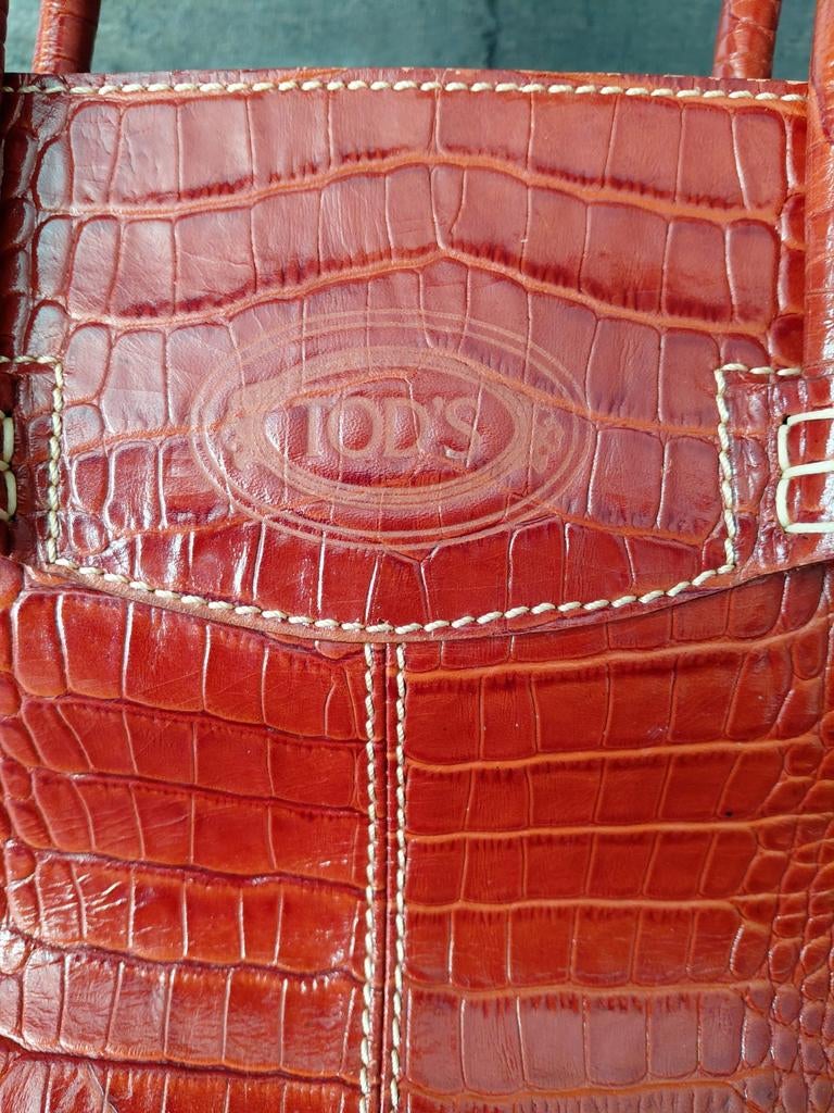 Tods vintage tas, Sieraden, Tassen en Uiterlijk, Tassen | Damestassen, Ophalen of Verzenden, Zo goed als nieuw, Bruin, Handtas