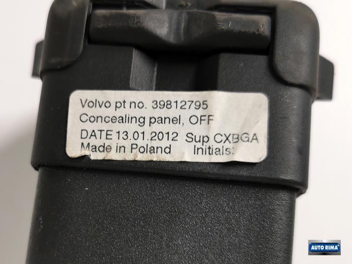 Dekzeil Bagageruimte van een Volvo V60, Gebruikt, -, -, Ophalen of Verzenden