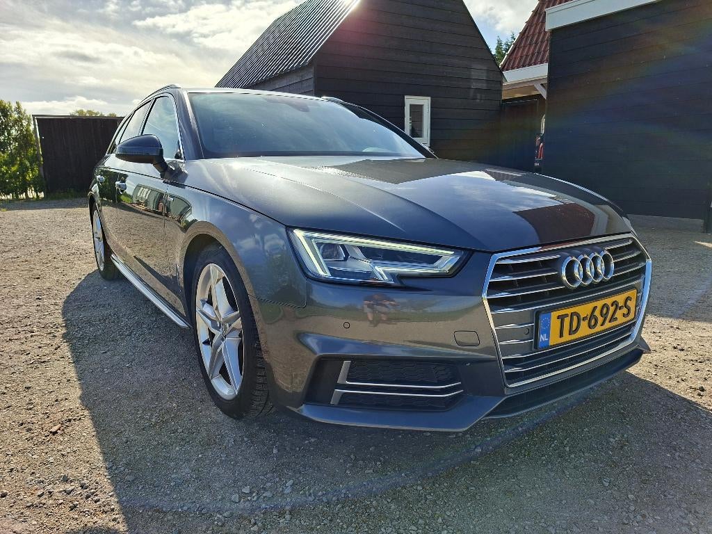 Audi A4 Avant 1.4 TFSI 3x S-line 150pk S Tronic 2018 Grijs, Auto's, Audi, 4 cilinders, Origineel Nederlands, Particulier, 1390 kg