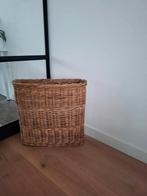 Rieten Paraplubak in Goede Staat - Ede, Ophalen