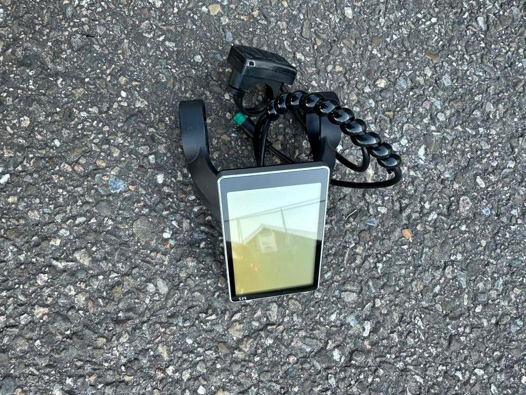 Display ouxi, Ophalen, Zo goed als nieuw