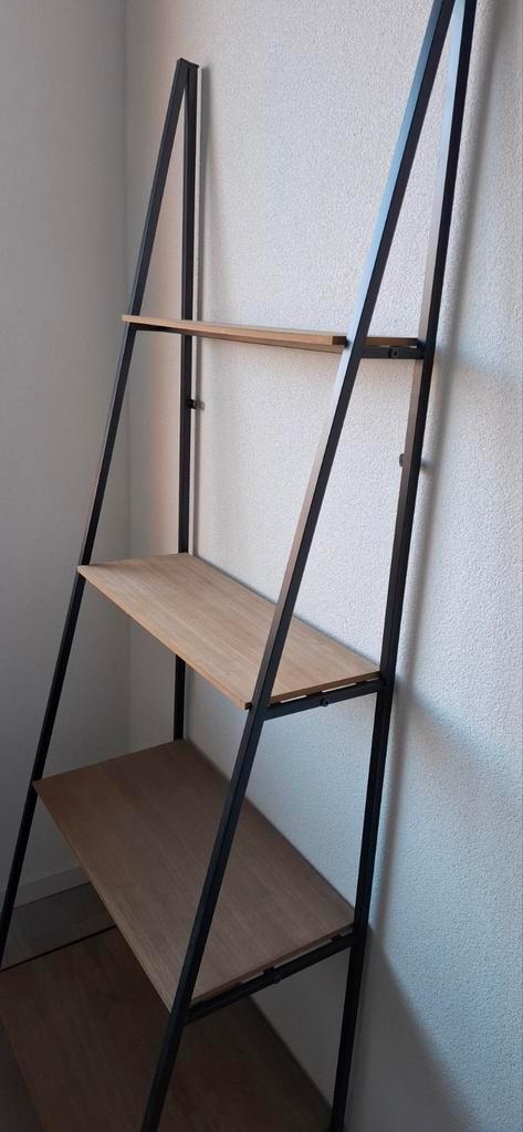 Industrieel ladderrek / wandrek met 4 planken, Huis en Inrichting, Woonaccessoires | Wandplanken en Boekenplanken, Zo goed als nieuw