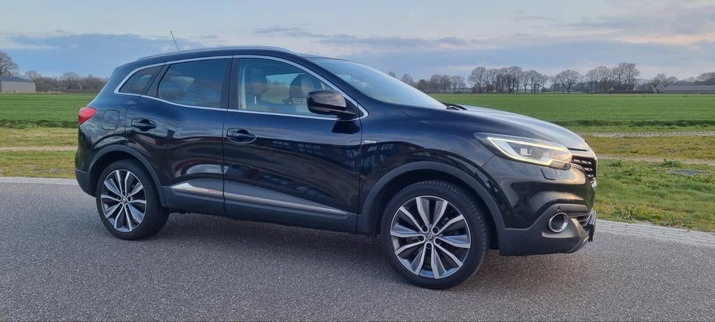 Renault Kadjar Energy TCe 130pk 2015 Zwart, Auto's, Renault, Voorwielaandrijving, Kadjar, 1250 kg, 4 cilinders