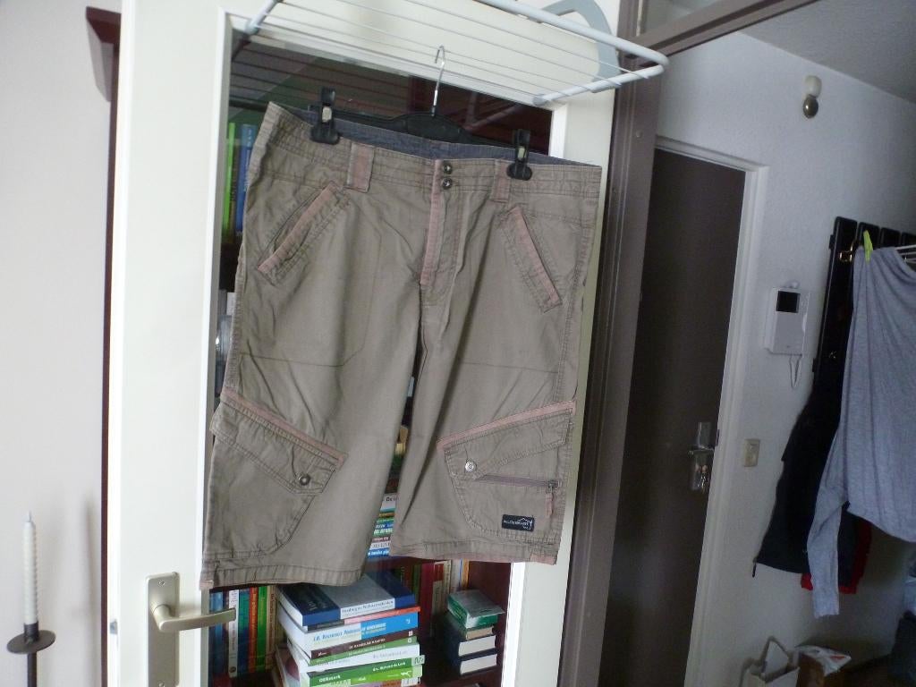 WILDEBEAST knie cargo broek XL -GRATIS zend, Kleding | Heren, Verzenden, Zo goed als nieuw, Maat 56/58 (XL), Beige