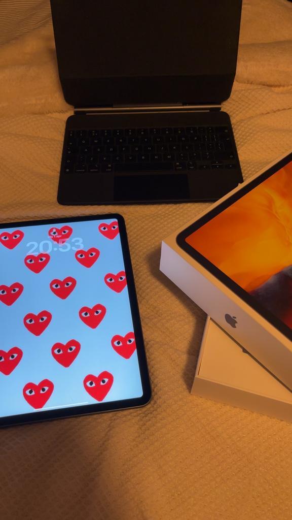 iPad Pro 11 inch (2e gen) 1TB met Magic Keyboard, Computers en Software, Apple iPads, Zo goed als nieuw, Apple iPad Pro, Wi-Fi