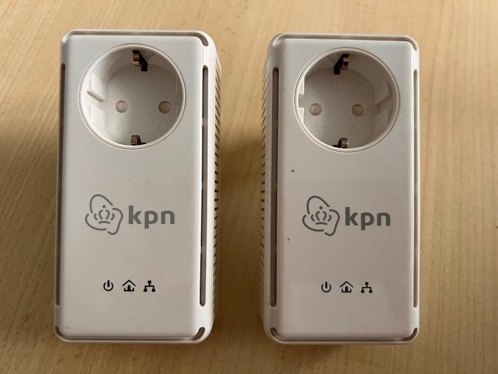 KPN Stroomnet Netwerkadapter MT2360 (2 stuks), Ophalen, Zo goed als nieuw, KPN