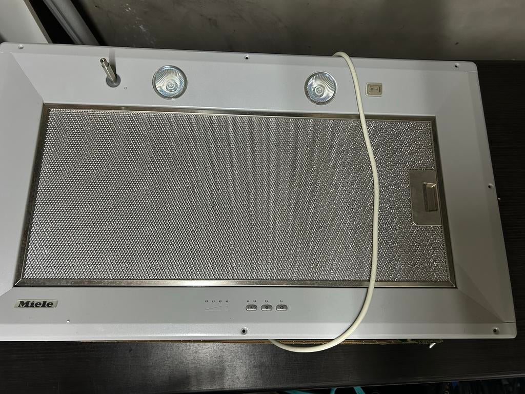 Miele afzuigkap, Witgoed en Apparatuur, Afzuigkappen, Ophalen, Gebruikt, Inbouw, Onderbouw afzuigkap