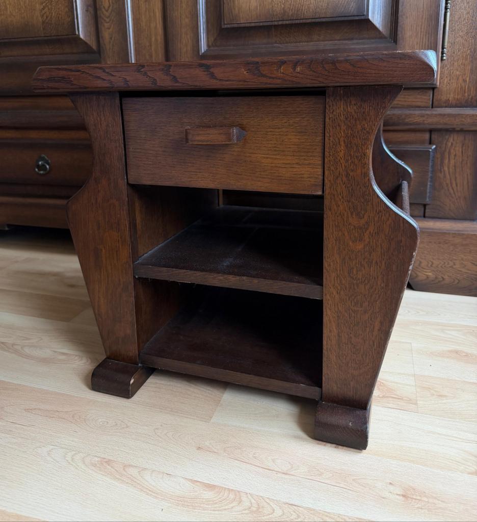 Lektuurbak eiken. Bijzettafel., Huis en Inrichting, Woonaccessoires | Krantenbakken en Lectuurbakken, Ophalen