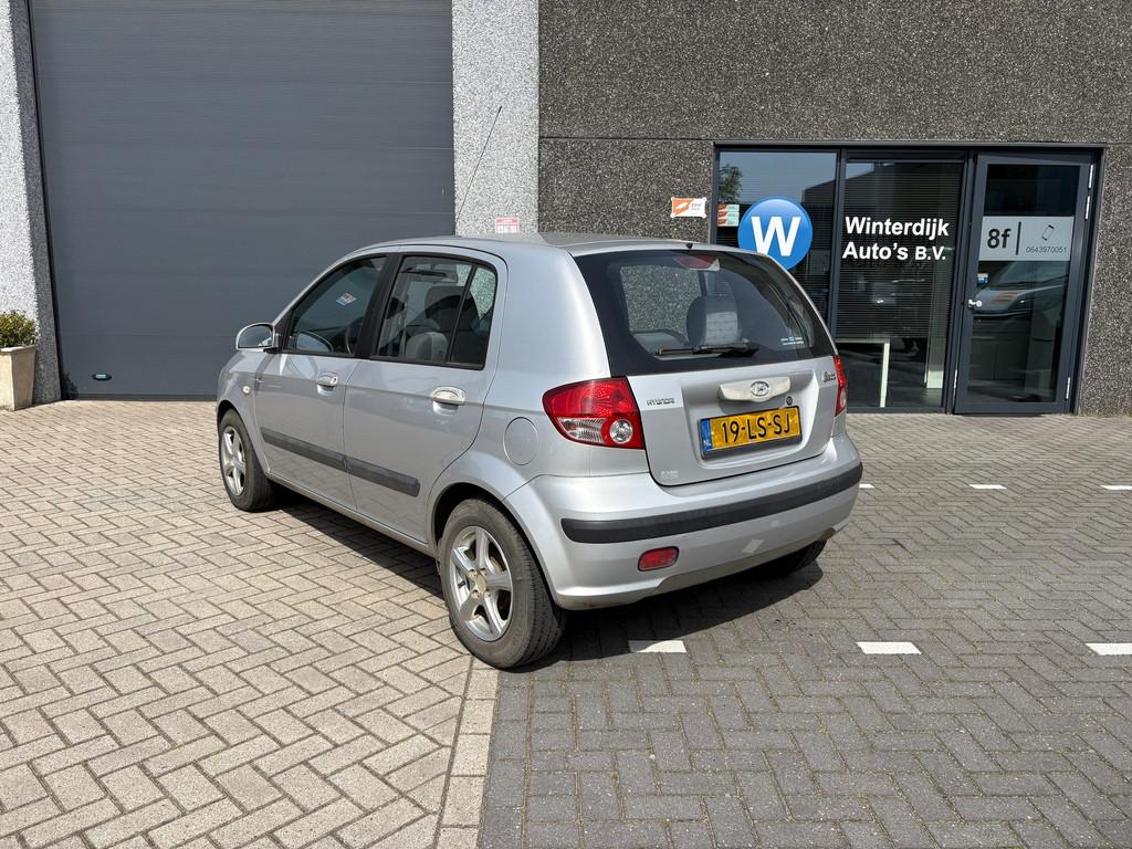 Hyundai Getz 1.3i GLS Automaat / 5Deuren / Airco ijskoud, Auto's, Hyundai, 450 kg, 4 cilinders, 82 pk, Origineel Nederlands