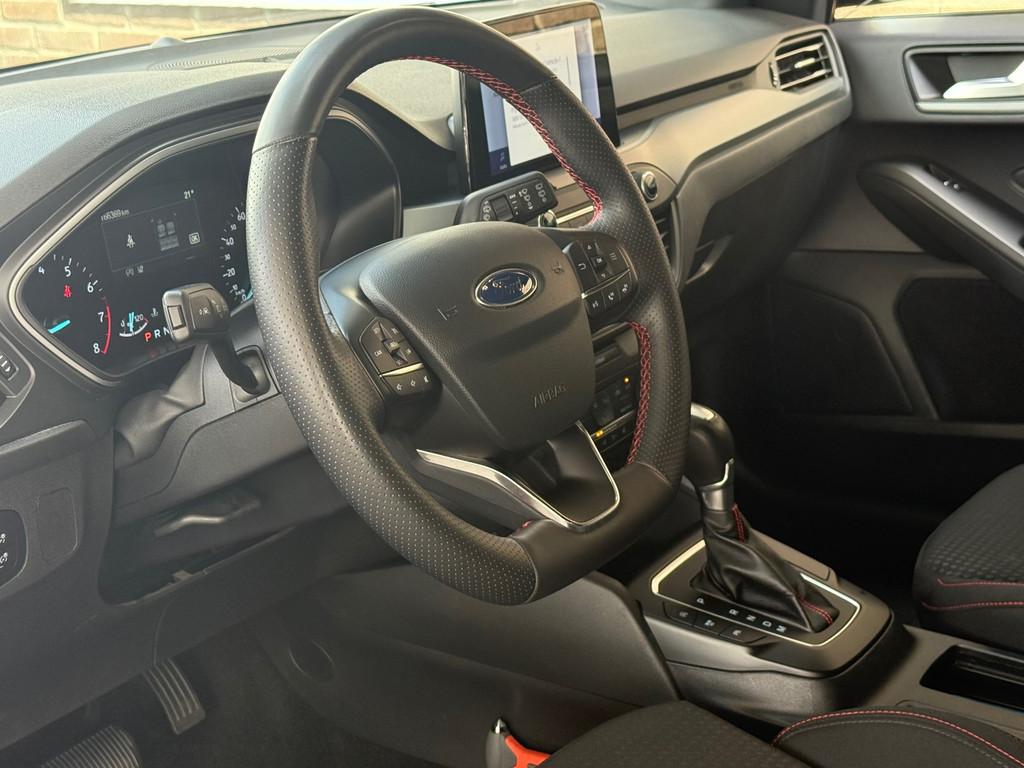 Ford Focus Wagon 1.0 EcoBoost Hybrid ST Line Style Automaat, Stof, Gebruikt, 1404 kg, Zwart