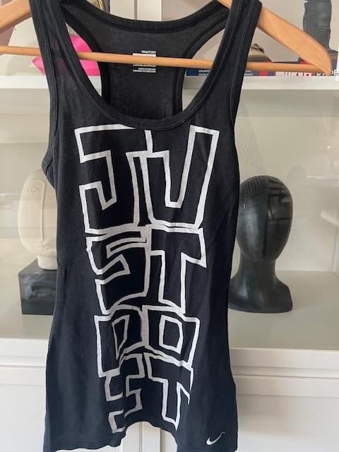 Zwarte tanktop van Nike, maat xs, Verzenden, Zwart, Zo goed als nieuw, Zonder mouw