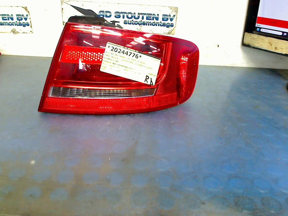 Achterlicht Rechts BUITEN Audi A4 (B8) 2008 8K5945096, Auto-onderdelen, Verlichting, Gebruikt, Auto-Union-Straße  1, Ingolstadt 85057, , Duitsland