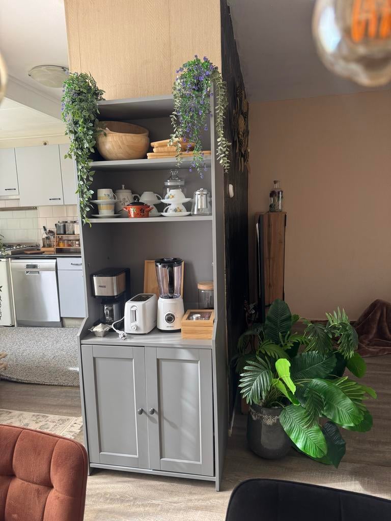 Grijze kast met open vakken en deurtjes, Ophalen of Verzenden, Gebruikt