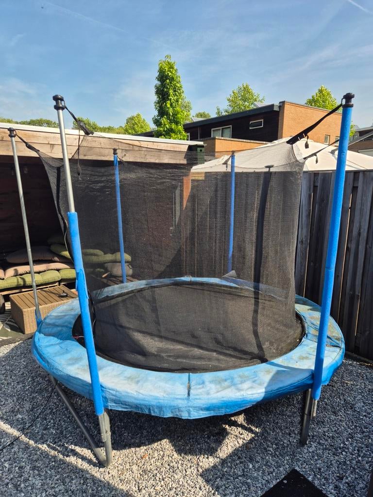 Trampoline met veiligheidsnet - Gebruikt, Kinderen en Baby's, Speelgoed | Buiten | Trampolines, Ophalen of Verzenden, Gebruikt