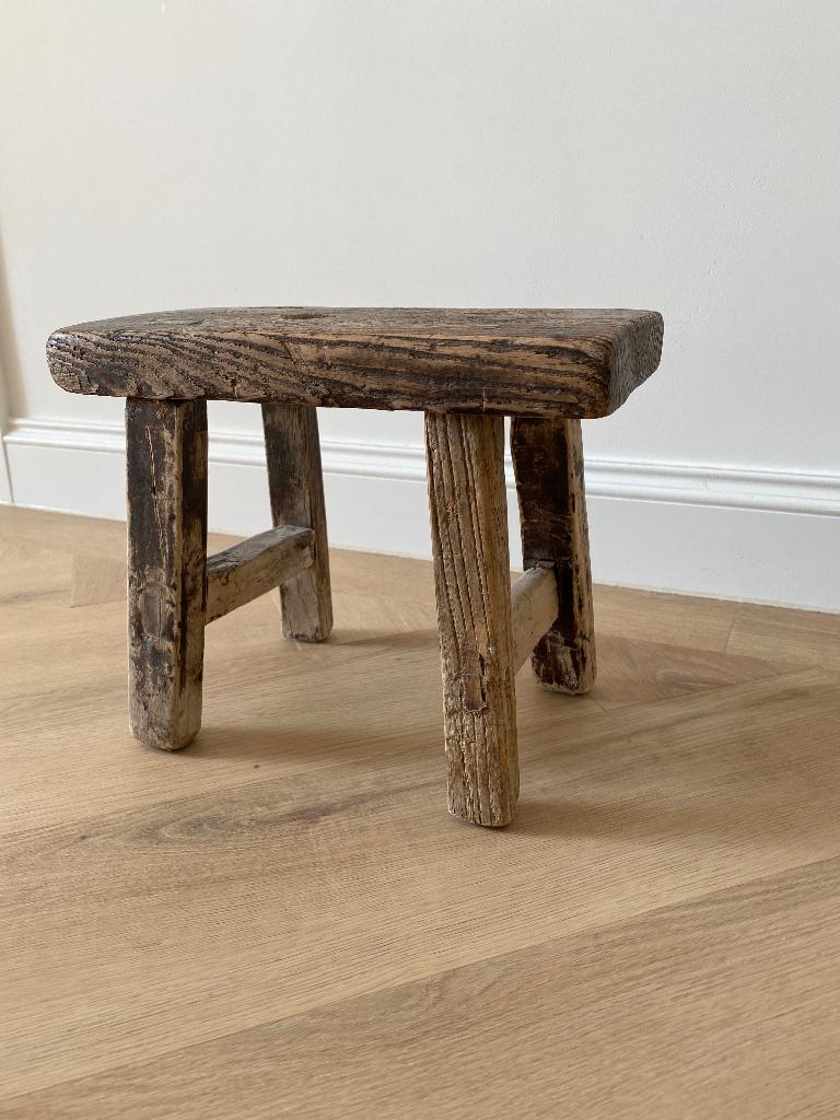 Houten krukje Chinees oud klein, Huis en Inrichting, Krukjes, Ophalen, Gebruikt, Hout
