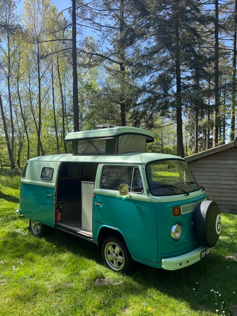VW T2 Camperbusje - Oldtimer met complete camperervaring, Caravans en Kamperen, Campers, Buscamper of Camperbus, Volkswagen, Fietsendrager