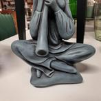 Beeld zittende Vrouw die fluit speelt Theodore de Groot, Verzamelen, Beelden en Beeldjes, Ophalen of Verzenden, Mens