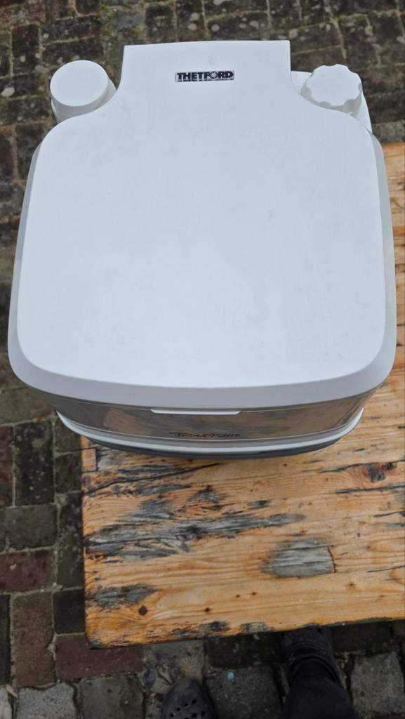 Porta Potti 365 uit 2025- Draagbaar Toilet, Caravans en Kamperen, Caravan accessoires, Ophalen of Verzenden