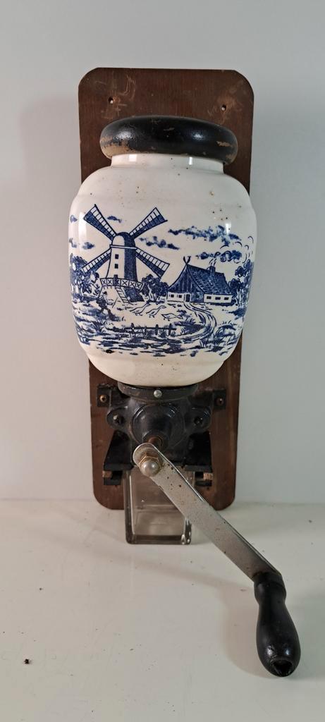 Vintage koffiemolen met molen decoratie, Antiek en Kunst, Antiek | Keukenbenodigdheden, Ophalen of Verzenden