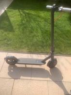 Elektrische step zeer weinig gebruikt 25km/u, Ophalen, Zo goed als nieuw, Elektrische step (E-scooter)