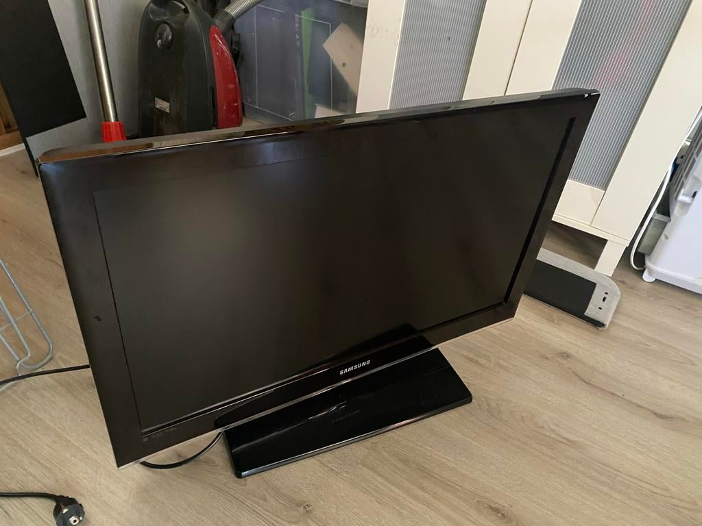 Samsung LE32C530F1W LCD TV - Full HD 32 inch, Audio, Tv en Foto, Televisies, Gebruikt, LCD, 80 tot 100 cm, Full HD (1080p), Samsung