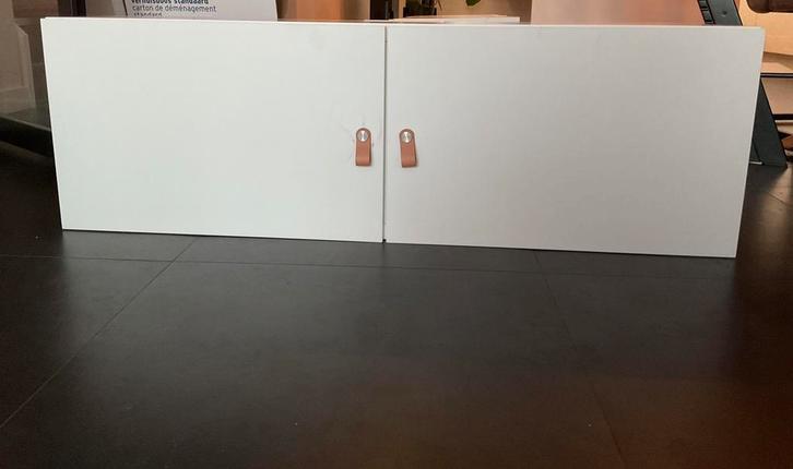 2 ikea Besta tv meubels met leren handvaten, Huis en Inrichting, Kasten | Televisiemeubels, Zo goed als nieuw, Minder dan 100 cm