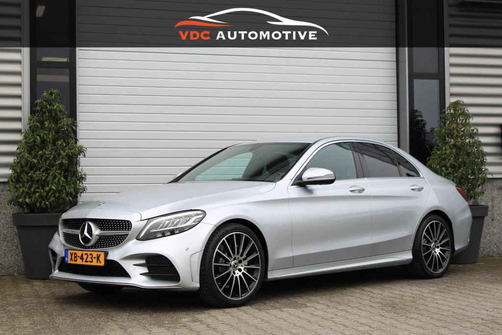Mercedes-Benz C-Klasse 180 AMG 360 Graden | Virtual Cockpit, Auto's, Mercedes-Benz, Leder en Stof, Sedan, 16 km/l, 5 stoelen