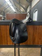Te koop km dressuur zadel, Ophalen of Verzenden, Gebruikt, Dressuur