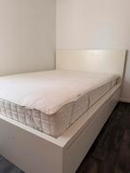 Ikea MALM bed, Huis en Inrichting, Slaapkamer | Bedden, Ophalen, Wit, Tweepersoons, 140 cm