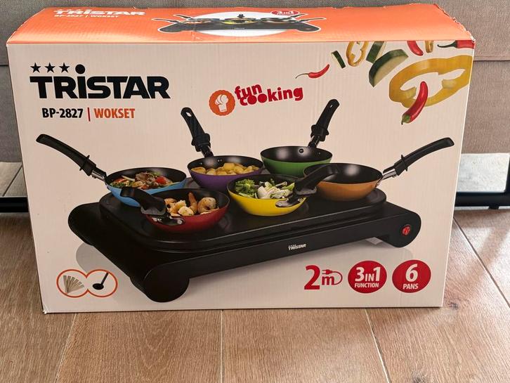 Nieuwe Tristar Wokset BP-2827 voor 6 personen - 3-in-1 Funct, Witgoed en Apparatuur, Gourmetstellen, Nieuw, 4 t/m 7 personen, Ophalen of Verzenden