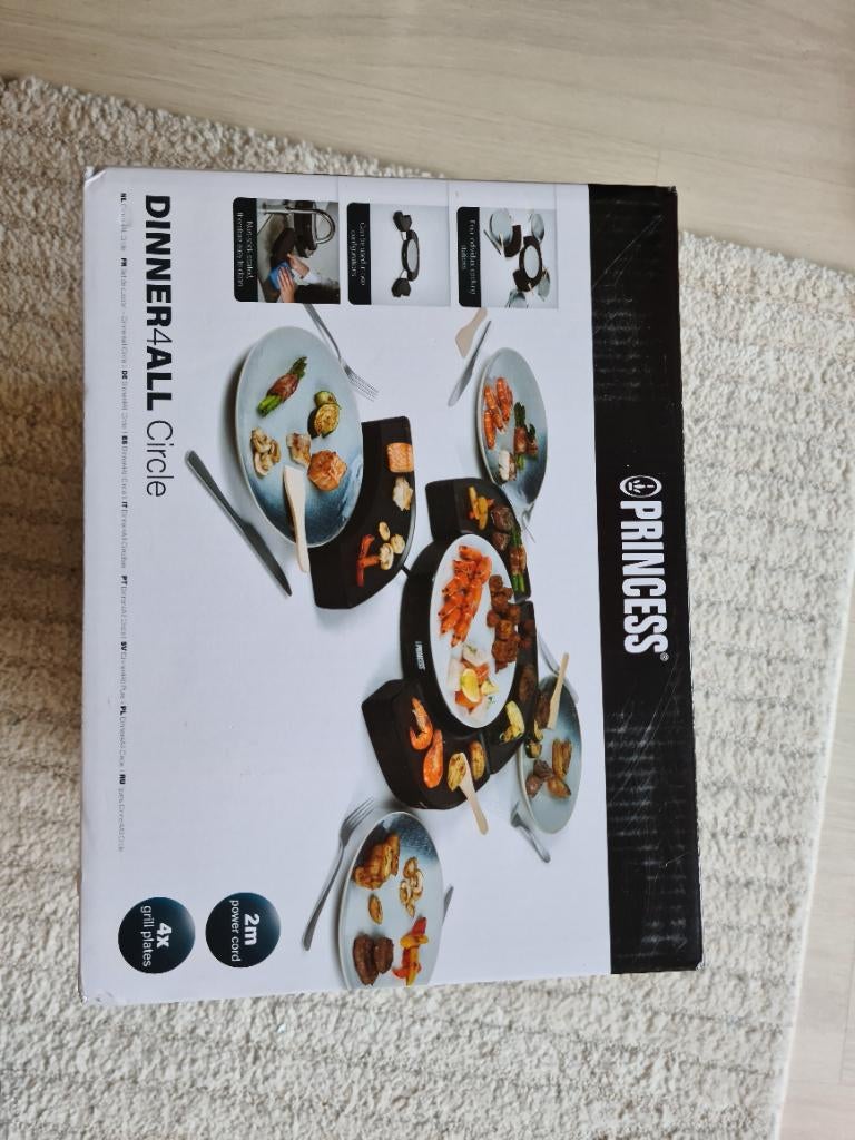 Paas gourmetstel nieuw in doos 4 personen, Ophalen of Verzenden, Nieuw, Minder dan 4 personen