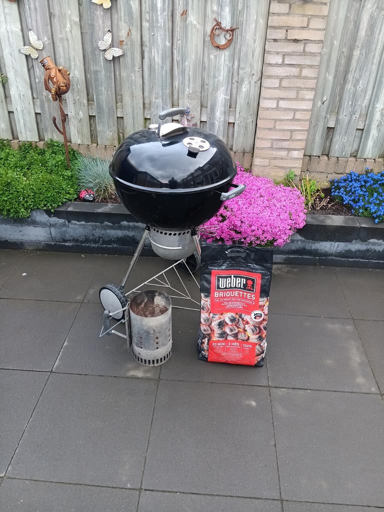 Weber kolen barbecue bbq briketten houtskool groot, Ophalen, Gebruikt