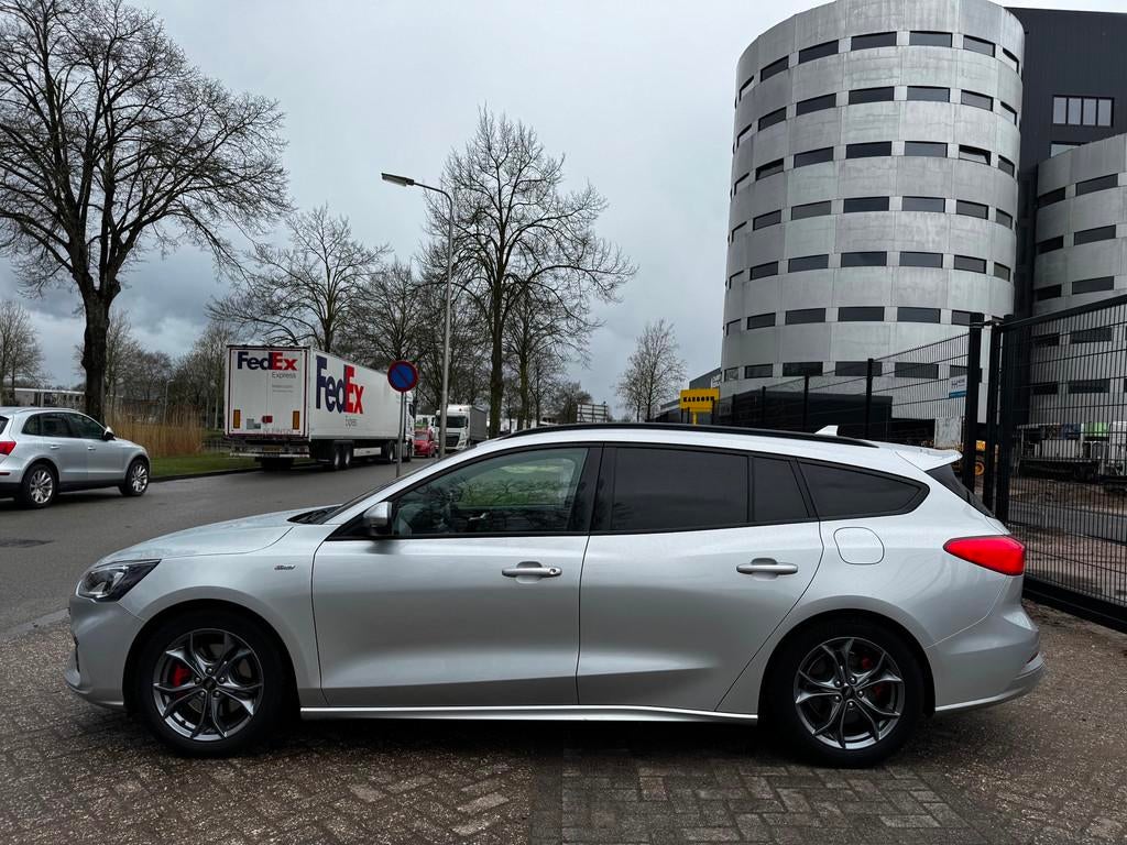Ford Focus Wagon 1.0 EcoBoost Hybrid ST Line|B&O|ACC|XENON|N, Auto's, Ford, Adaptive Cruise Control, 125 pk, Gebruikt, Origineel Nederlands