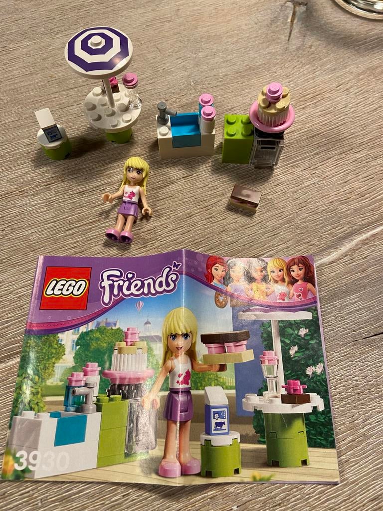 LEGO Friends 3930 Stephanie's Buitenkeuken Set, Ophalen of Verzenden, Zo goed als nieuw, Complete set, Lego