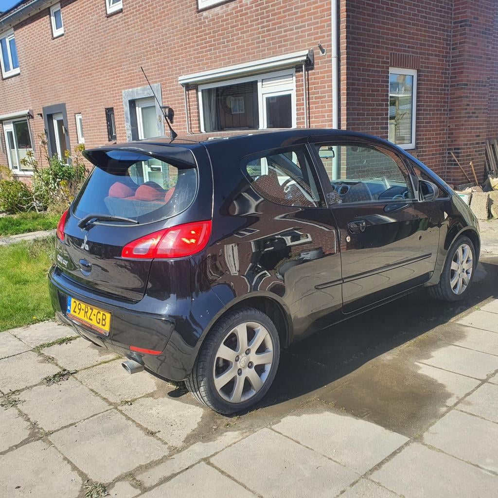 Mitsubishi Colt 1.3 Mivec CZ3 2005 Zwart, Auto's, Voorwielaandrijving, Stof, Origineel Nederlands, Overige kleuren