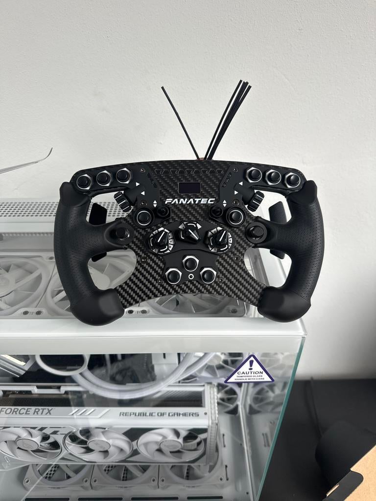 Fanatec formula V2.5 + QR2 + Clubsport DD, Ophalen of Verzenden, Zo goed als nieuw