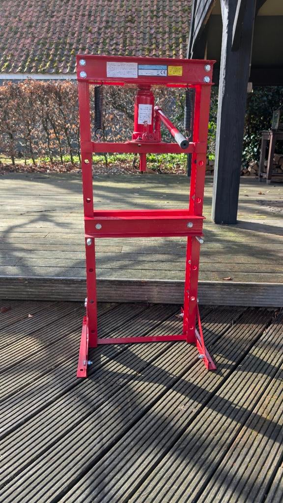 Hydraulische pers 12 ton, Ophalen