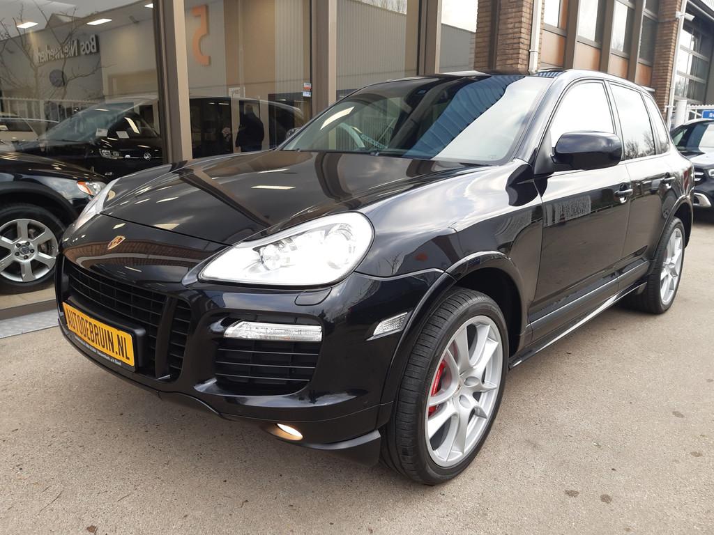 Porsche Cayenne GTS Uniek Exemplaar met lage kilometers Voll, Automaat, Cayenne, Zwart, Origineel Nederlands
