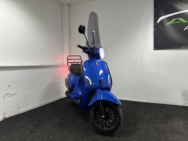 GTS Snorscooter Toscana Pure 2020, Fietsen en Brommers, Snorfietsen en Snorscooters, Overige merken, Gebruikt, Benzine