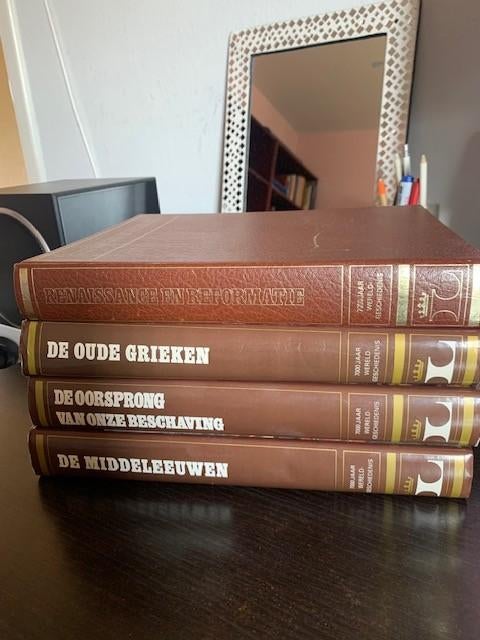 7000 jaar wereldgeschiedenis in 4 naslagwerken, Boeken, 14e eeuw of eerder, Europa, Lekturama, Ophalen